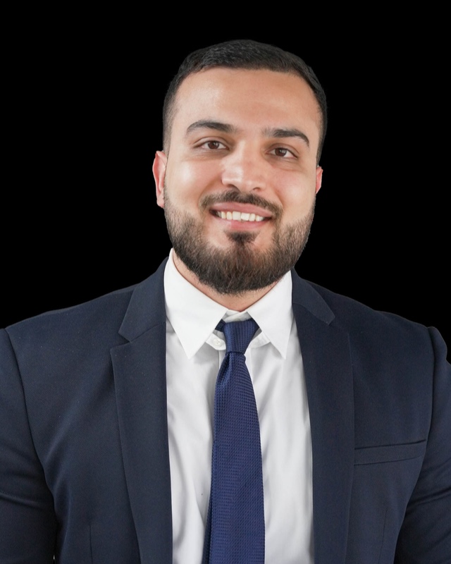 Sohrab Kasi headshot